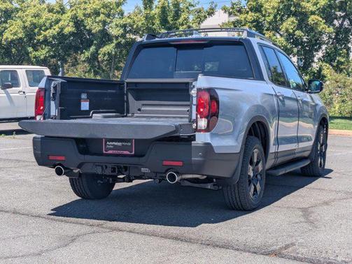 Sonic Gray Pearl 2026 Honda Ridgeline Black