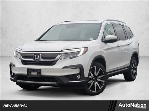 2022 Honda Pilot Touring 8-Passenger