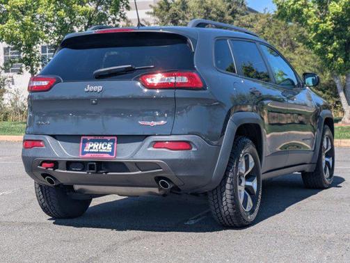 Rhino Clearcoat 2017 Jeep Cherokee Trailhawk