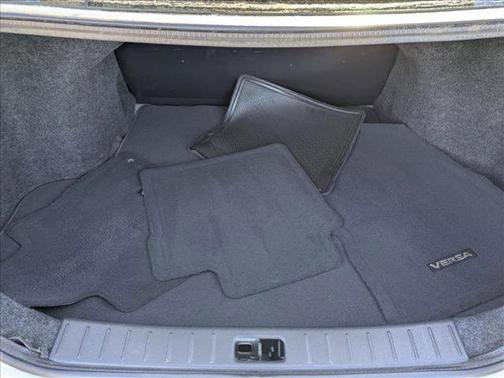 2012 Nissan Versa 1.6 S