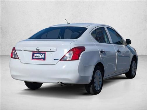 2012 Nissan Versa 1.6 S