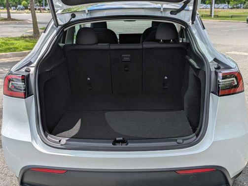2023 Tesla Model Y Performance Dual Motor All-Wheel Drive