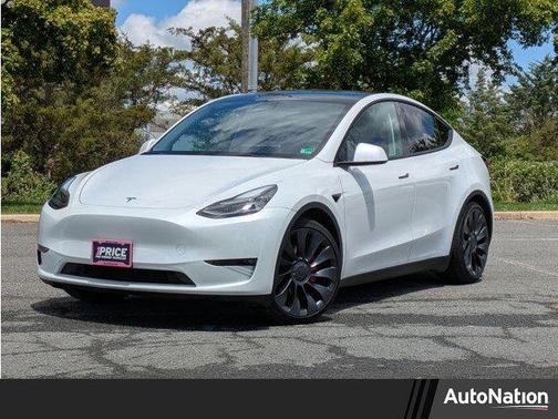 2023 Tesla Model Y Performance Dual Motor All-Wheel Drive