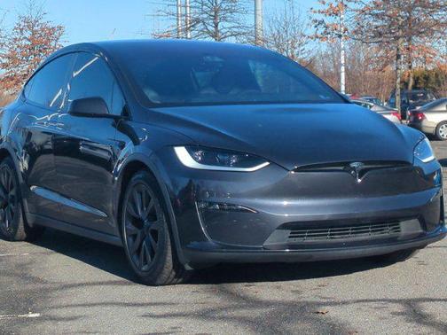 2024 Tesla Model X Long Range