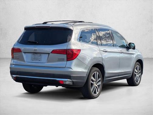 2018 Honda Pilot Touring