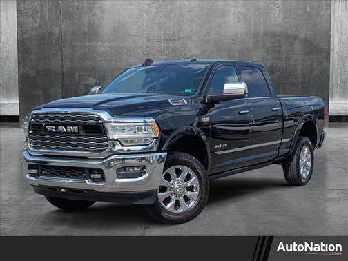 2019 RAM 2500 Limited Crew Cab 4x4 6'4' Box