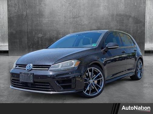 2017 Volkswagen Golf R 4-Door w/DCC & Navigation