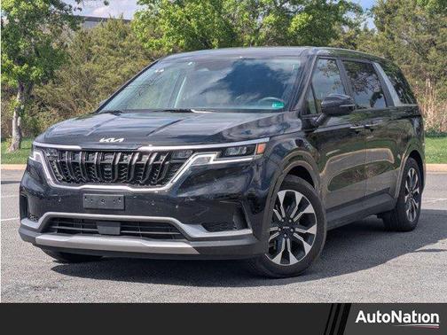 2024 Kia Carnival EX