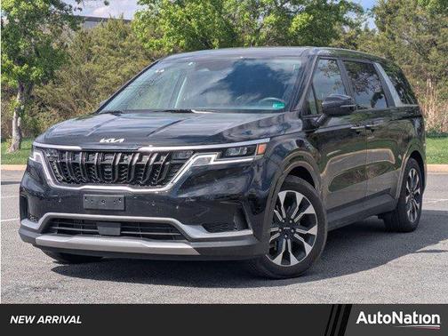 Aurora Black Pearl 2024 Kia Carnival EX