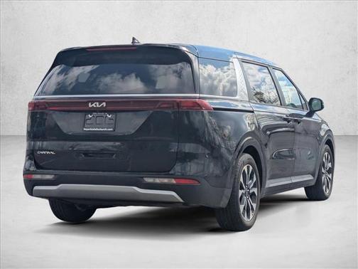 Aurora Black Pearl 2024 Kia Carnival EX