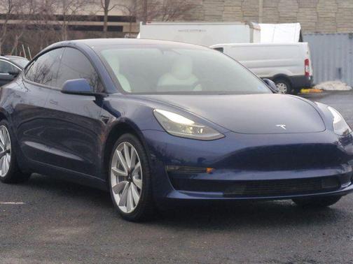 2021 Tesla Model 3 Long Range