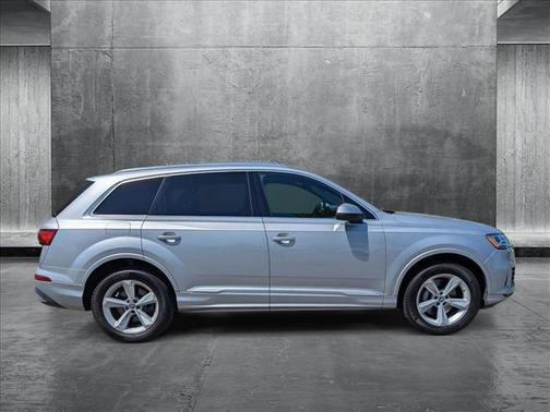 2020 Audi Q7 45 Premium