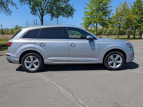 2020 Audi Q7 45 Premium