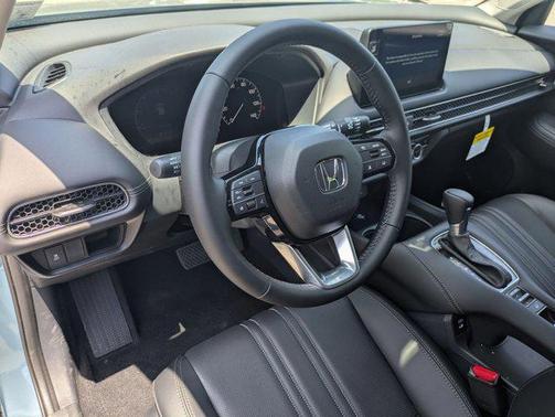 Nordic Forest Pearl 2027 Honda HR-V EX-L