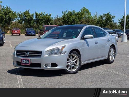 2011 Nissan Maxima SV