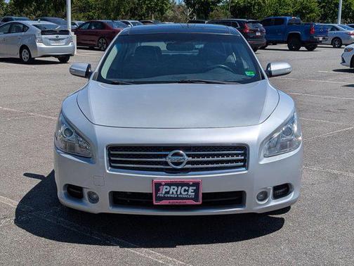 2011 Nissan Maxima SV