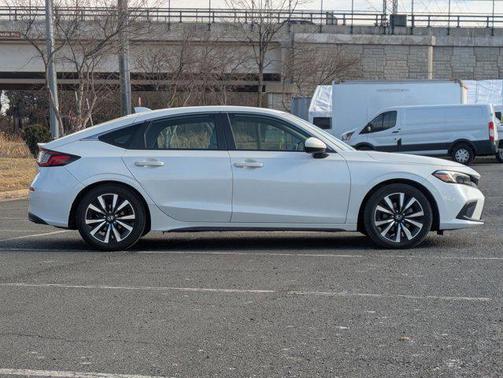 2022 Honda Civic EX-L