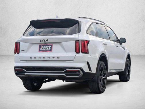 Glacial White Pearl 2022 Kia Sorento SX
