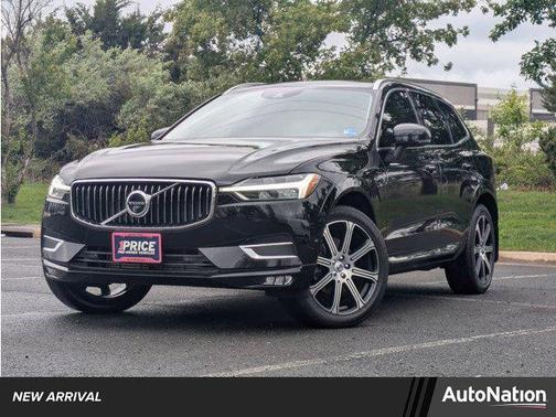 Onyx Black Metallic 2021 Volvo XC60 T5 Inscription