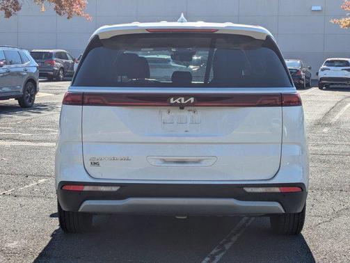 2022 Kia Carnival LXS