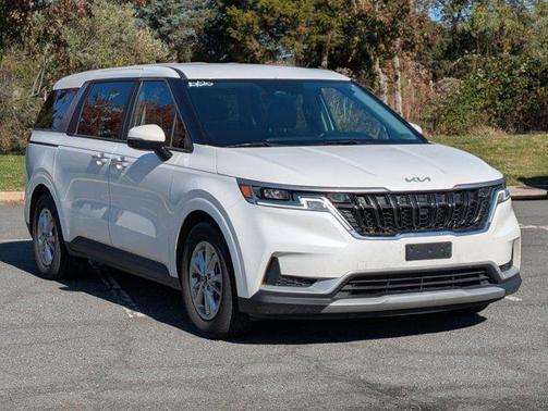 2022 Kia Carnival LXS