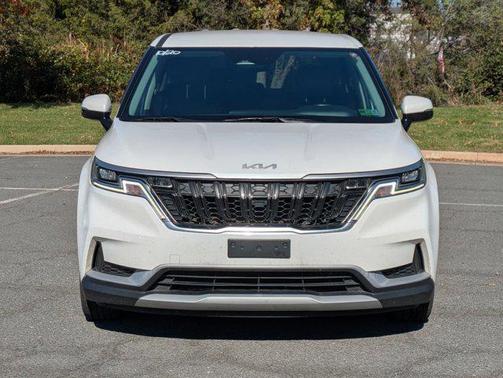 2022 Kia Carnival LXS