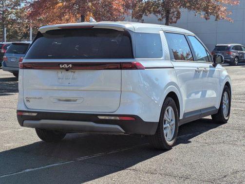 2022 Kia Carnival LXS
