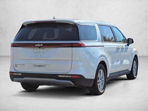 2022 Kia Carnival LXS