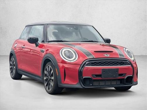 Chili Red 2022 MINI Hardtop Cooper S
