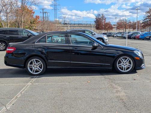 2011 Mercedes-Benz E-Class 4MATIC
