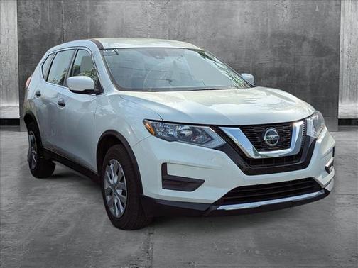 2019 Nissan Rogue S