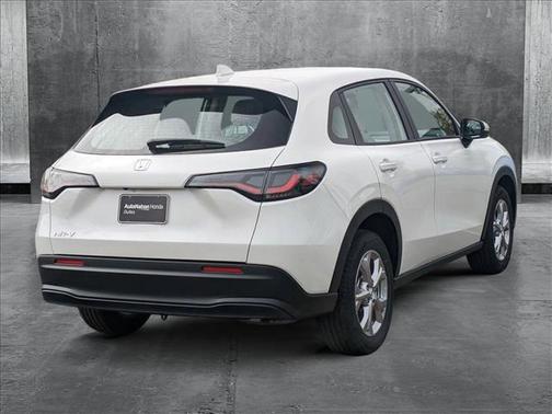 2025 Honda HR-V LX