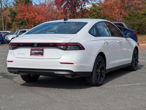 2025 Honda Accord Sport SE 1.5T