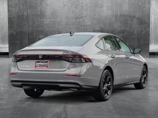 2025 Honda Accord Sport SE 1.5T