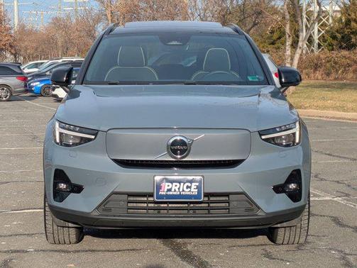 2023 Volvo XC40 Recharge Pure Electric Twin Ultimate