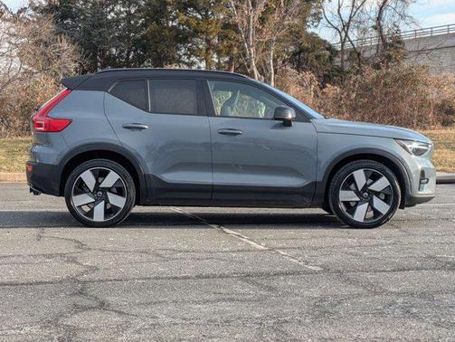 2023 Volvo XC40 Recharge Pure Electric Twin Ultimate