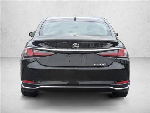 2024 Lexus ES 300h Luxury