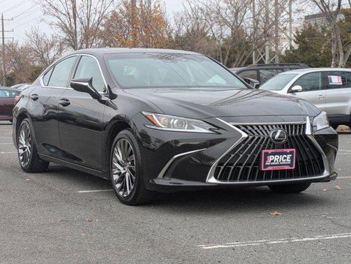 2024 Lexus ES 300h Luxury