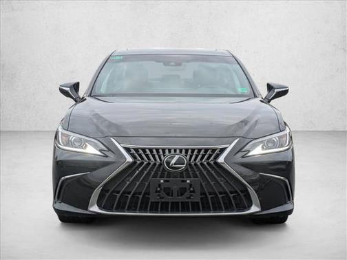 2024 Lexus ES 300h Luxury
