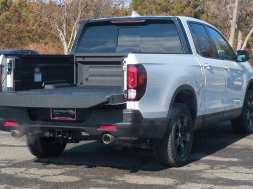 Crystal Black Pearl 2026 Honda Ridgeline Black