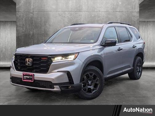 2025 Honda Pilot AWD TrailSport