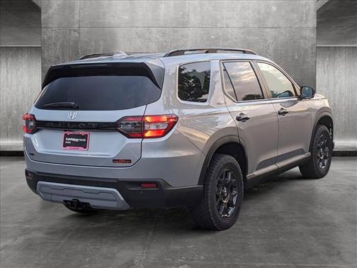 2025 Honda Pilot AWD TrailSport