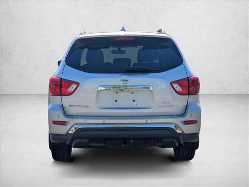 Brilliant Silver Metallic 2019 Nissan Pathfinder Platinum
