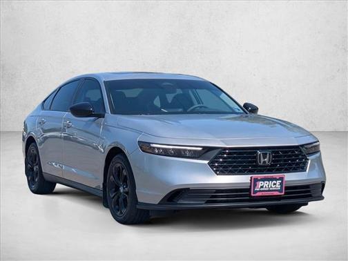 Solar Silver Metallic 2025 Honda Accord SE