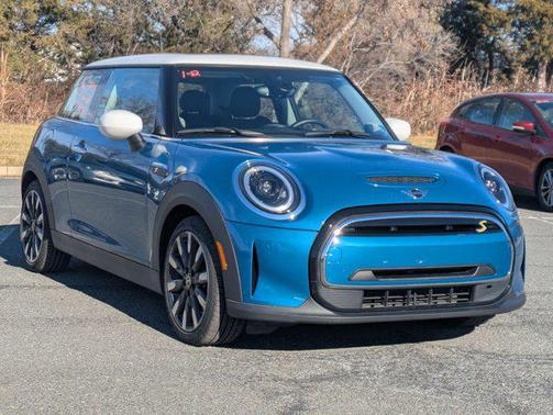2023 MINI Hardtop Cooper S