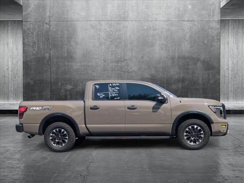 2021 Nissan Titan PRO-4X