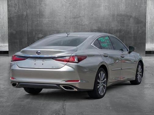 2020 Lexus ES 350 Base