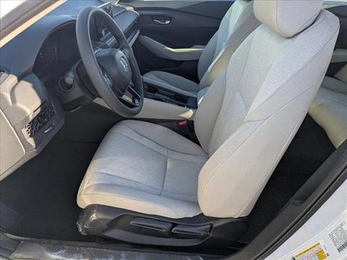 2025 Honda Accord LX 1.5T