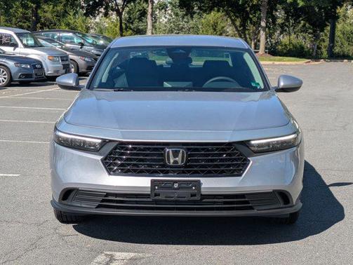2025 Honda Accord LX 1.5T