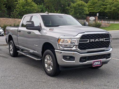 2023 RAM 2500 Big Horn Crew Cab 4x4 6'4' Box